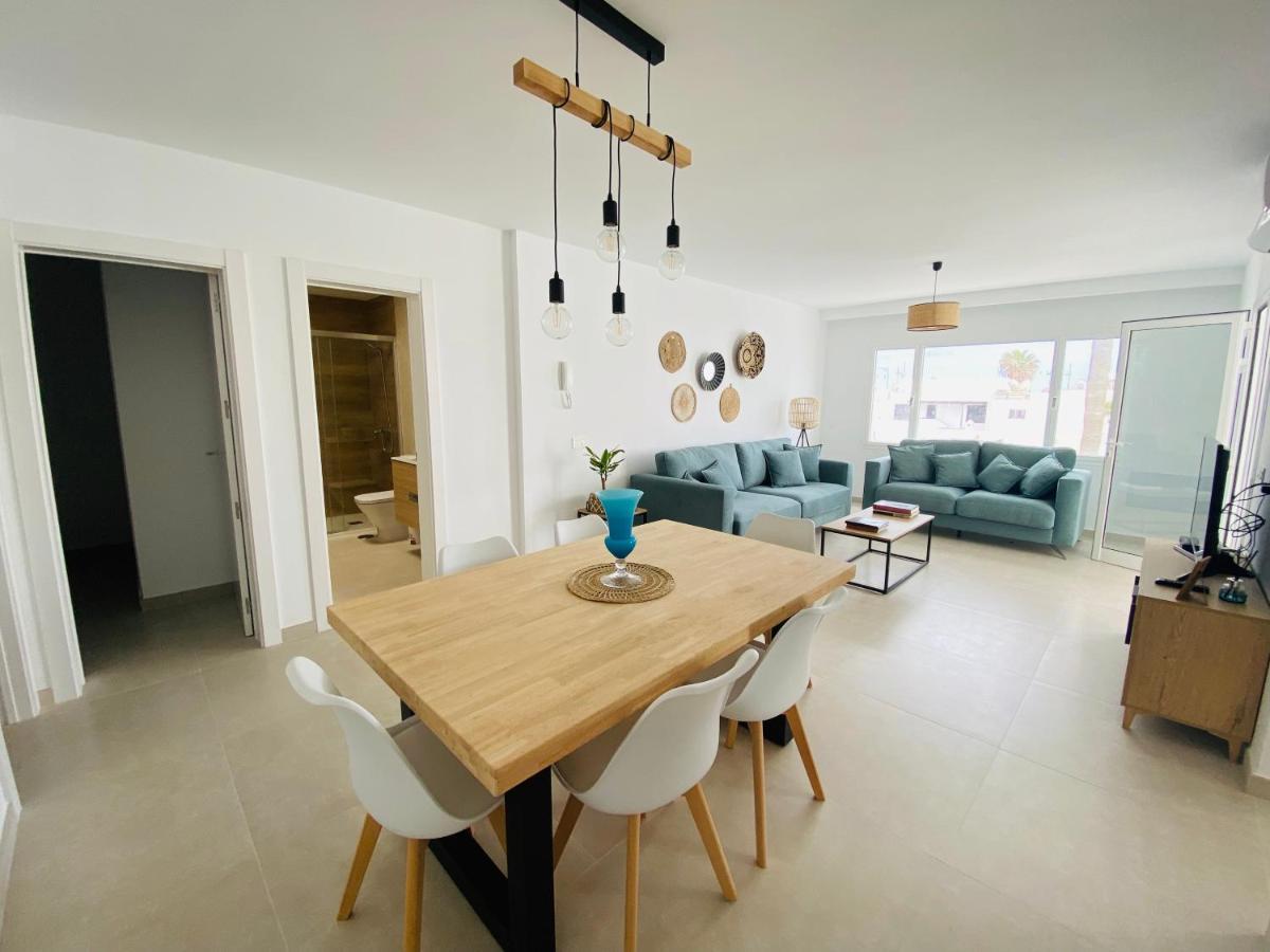 プエルト・デル・カルメンPuerto Del Carmen, Casa Mamaアパートメント エクステリア 写真